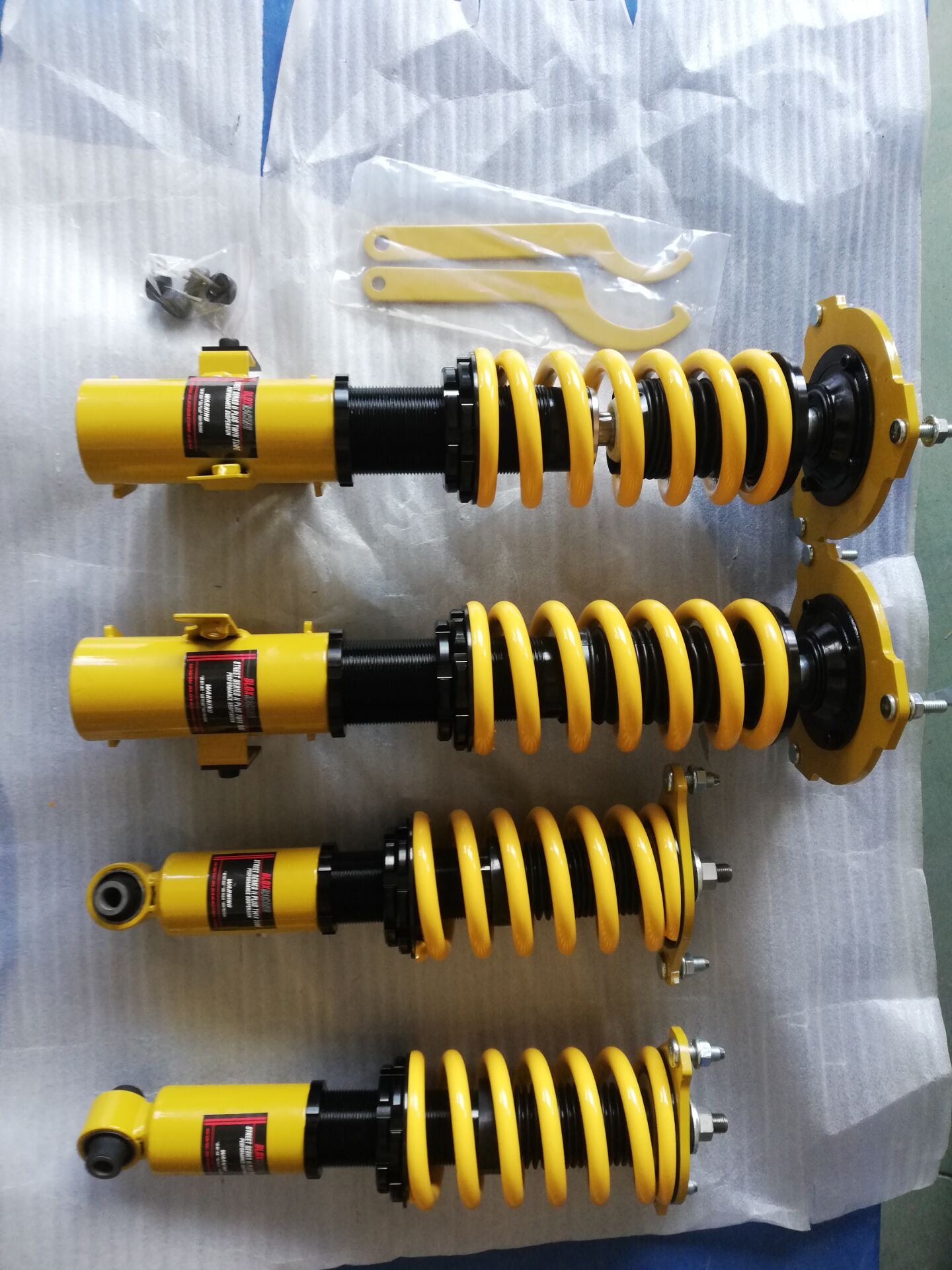 BLOX RACING STREET SERIES II PLUS TWIN-TUBE 32-WAY ADJUSTABLE COILOVER SYSTEMS