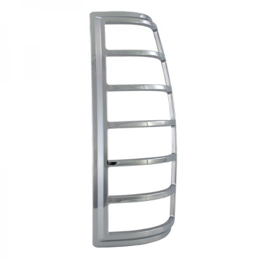 Coast to Coast Tail Light Bezels - Chrome (2 Piece)