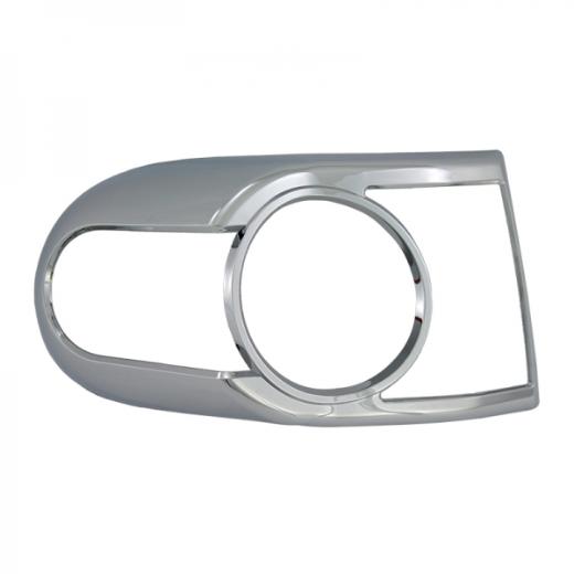 Coast to Coast Tail Light Bezels - Chrome (2 Piece)