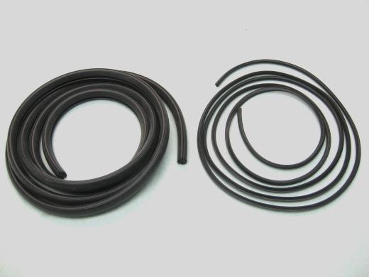 Fairchild Windshield Seal - with locking strip