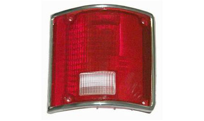 Goodmark Lens For Tail Light (Right - Passenger) - w/Chrome Trim