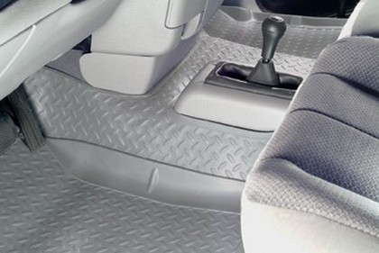 Husky Classic Style Center Hump Floor Liner – Grey (With 2nd Row Bucket Seats)