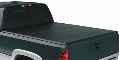 Lund Genesis Tri-Fold Tonneau