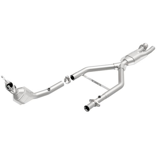 Magnaflow Direct Fit Catalytic Converter - Dual Outlet (49 State Legal)