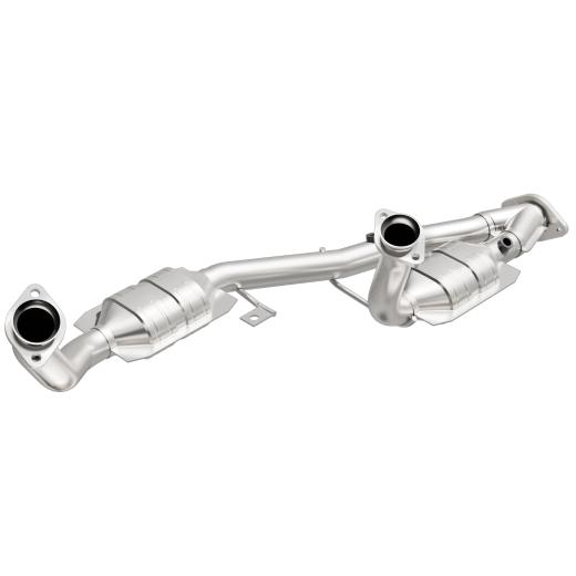 Magnaflow Direct Fit Catalytic Converter with Y-Pipe Assembly (49 State Legal)