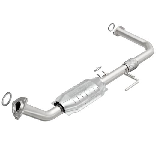 MagnaFlow Catalytic Converter - 2