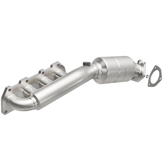 MagnaFlow California Series Catalytic Converter - 2.25