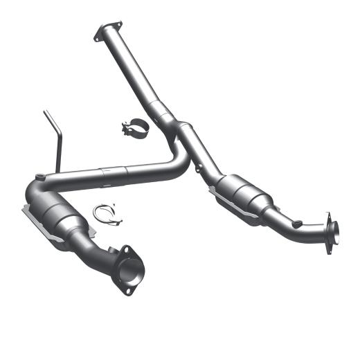 Magnaflow OEM Grade Direct Fit Catalytic Converter with Gasket and Y-Pipe Assembly (49 State Legal)