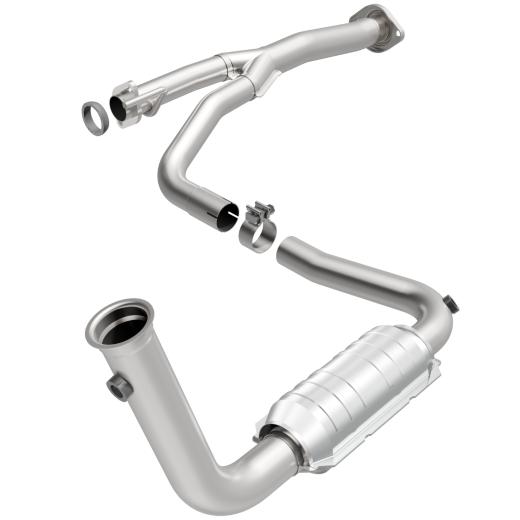 Magnaflow OEM Grade Direct Fit Catalytic Converter with Gasket (49 State Legal)