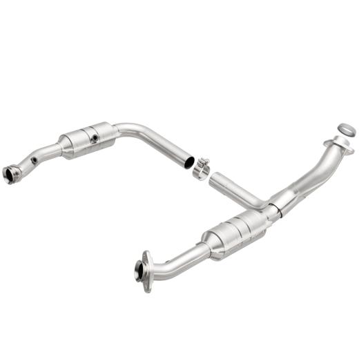 Magnaflow OEM Grade Direct Fit Catalytic Converter (49 State Legal)