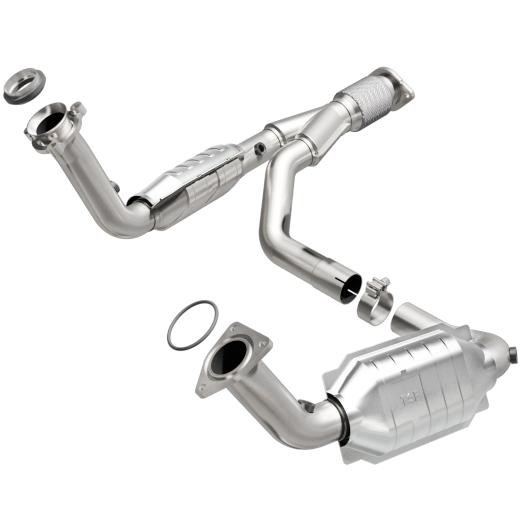 Magnaflow OEM Grade Direct Fit Catalytic Converter with Gasket (49 State Legal)