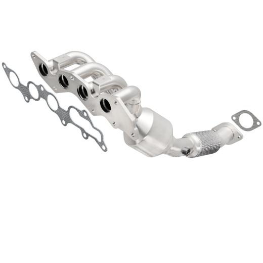 Magnaflow OEM Grade Exhaust Manifold with Integrated Catalytic Converter - Emission Equipped (49 State Legal)