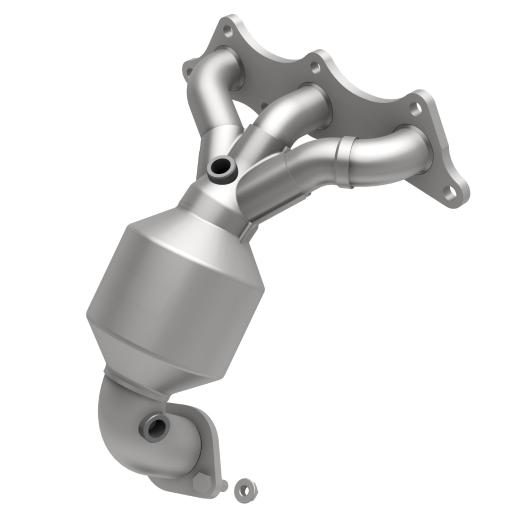 Magnaflow Exhaust Manifold with Integrated Catalytic Converter (49 State Legal)