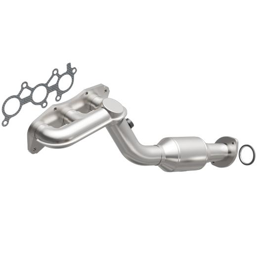 Magnaflow Exhaust Manifold with Integrated Catalytic Converter (49 State Legal)