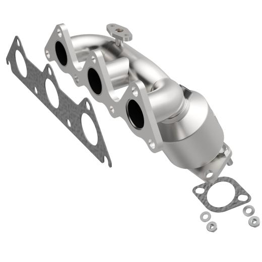 Magnaflow Exhaust Manifold with Integrated Catalytic Converter (49 State Legal)