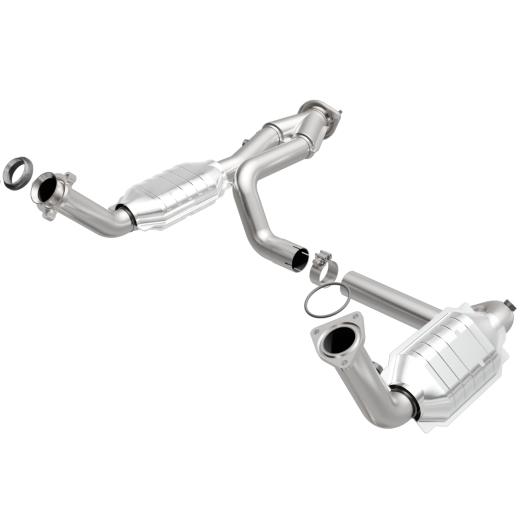 Magnaflow OEM Grade Direct Fit Catalytic Converter with Gasket (49 State Legal)