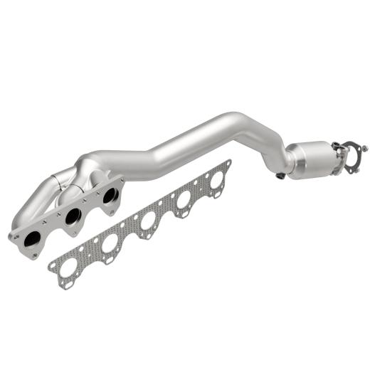 Magnaflow OEM Grade Exhaust Manifold with Integrated Catalytic Converter (49 State Legal)