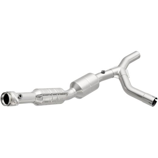 Magnaflow OEM Grade Direct Fit Catalytic Converter  (49 State Legal)