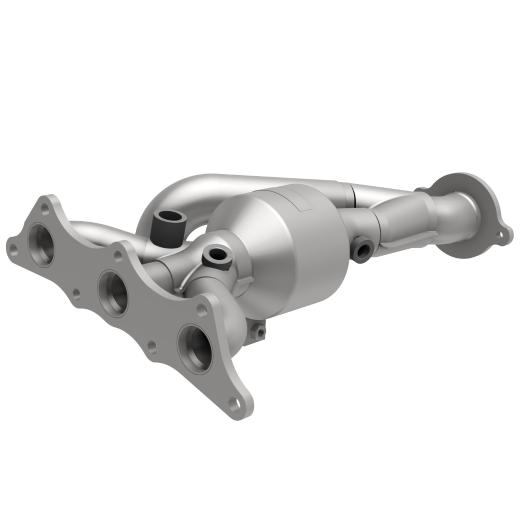 Magnaflow OEM Grade Exhaust Manifold with Integrated Catalytic Converter (49 State Legal)