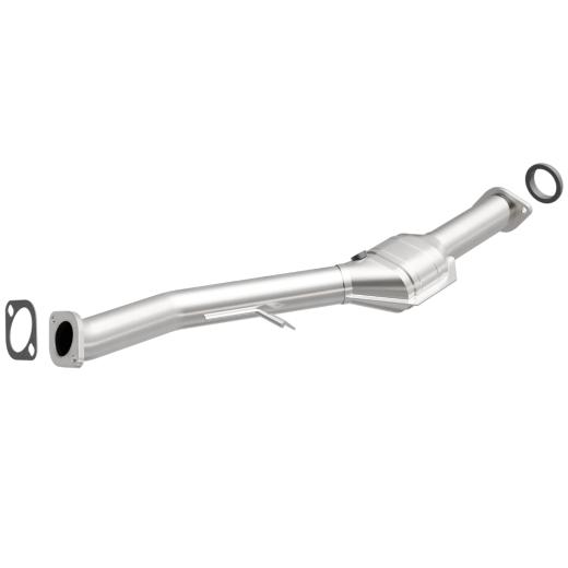 MagnaFlow OEM Grade Series Catalytic Converter - 2.5