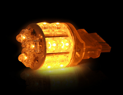 Recon 3156 (13 L.E.D.s on each bulb) 360 Degree L.E.D. Bulb - AMBER