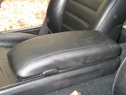 Redline Accessories Armrest Cover