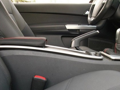 Redline Accessories Armrest Cover