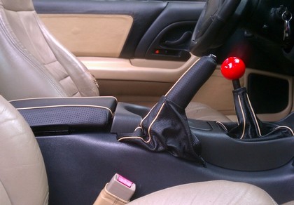 Redline Accessories Armrest Cover