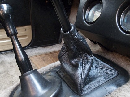 Redline Accessories Shift Boot (Transfer Case Boot Not Included)