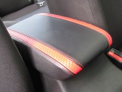 Redline Accessories Oz Rally Armrest Cover