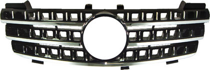 Restyling Ideas Replacement Grille - Black/ABS Chrome