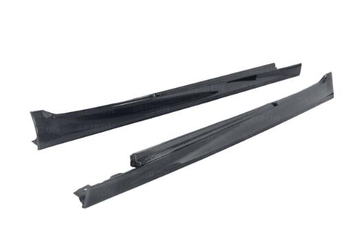 Seibon Side Skirts (Carbon Fiber)