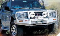 03-06 Mitsubishi Montero Base, Limited ARB Custom Front Bumper - Deluxe Bull Bar Winch Mount (Front) (Paintable)