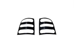 99-02 Silverado 1500 Standard Bed, 99-07 Sierra 1500 Standard Bed AVS Sunroof Deflectors - Horizontal Slot (Black)