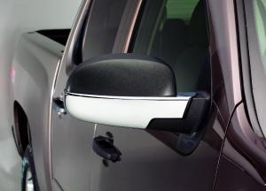 00-06 Suburban 1500, 00-06 Tahoe, 00-06 Yukon, 02-06 Avalanche 1500, 02-06 Escalade, 99-07 Sierra 1500, 99-07 Silverado 1500 AVS Mirror Covers - Chrome