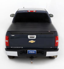 2007-2014 GMC SIERRA, 2007-2014 CHEVROLET SILVERADO Lund Genesis Tri-Fold Tonneau