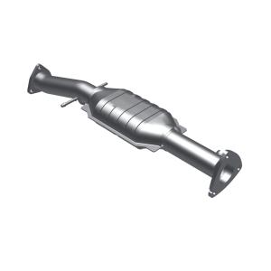 1998 GMC Sonoma; 4.3, 6V, 1999 GMC Sonoma; 4.3, 6V Magnaflow Direct Fit Catalytic Converter with Gasket (49 State Legal)