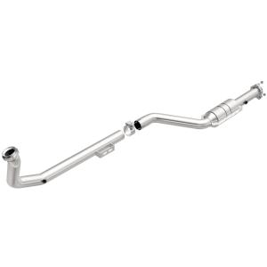 02 Mercedes C230 (L 4 2.3 LGAS) MagnaFlow Catalytic Converter - Direct Fit