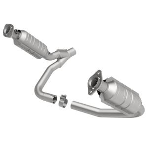 2006 Dodge Dakota; 3.7, 6V, 2005 Dodge Dakota; 3.7, 6V Magnaflow Direct Fit Catalytic Converter (49 State Legal)