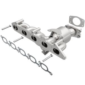 01-05 Volvo V70 (L 5 2.4 LGAS), 01-05 Volvo S60 (L 5 2.4 LGAS) MagnaFlow Catalytic Converter - 2.5