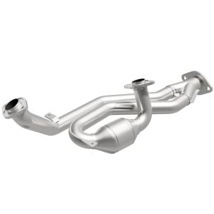 99-01 Lexus ES300 (Base V6.2995cc), 00 Ford Mustang (GTV8) MagnaFlow Catalytic Converter - Direct Fit, 2.5