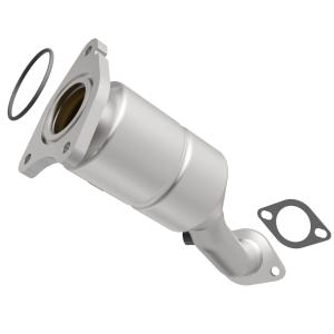 2004 Chevrolet Malibu; 3.5, 6V Magnaflow OEM Grade Direct Fit Catalytic Converter with Gasket (49 State Legal)