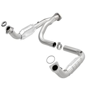 2007 Hummer H2; 6, 8V, 2008 Hummer H2; 6.2, 8V, 2009 Hummer H2; 6.2, 8V Magnaflow OEM Grade Direct Fit Catalytic Converter with Gasket and Y-Pipe Assembly (49 State Legal)