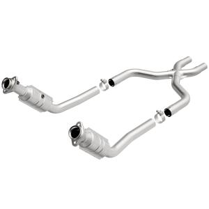 2011 Ford Mustang; 3.7, 6V Magnaflow OEM Grade Direct Fit Catalytic Converter (49 State Legal)