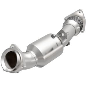 04-06 Volkswagen Touareg (V 8 4.2 LGAS) MagnaFlow OEM Grade Series Catalytic Converter - 2.5