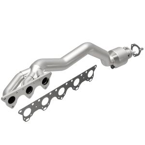 2010 Audi S6; 5.2, 10V, 2008 Audi S6; 5.2, 10V, 2007 Audi S6; 5.2, 10V, 2009 Audi S6; 5.2, 10V Magnaflow OEM Grade Exhaust Manifold with Integrated Catalytic Converter (49 State Legal)