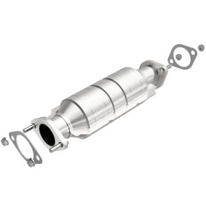 08-09 Kia Spectra (L 4 2 LGAS) MagnaFlow OEM Grade Series Catalytic Converter - 2.5