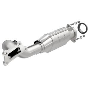 2011 Cadillac CTS; 3, 6V, 2010 Cadillac CTS; 3, 6V Magnaflow OEM Grade Direct Fit Catalytic Converter with Gasket (49 State Legal)