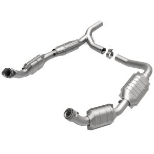 2007 Ford E-150; 4.6, 8V, 2008 Ford E-150; 4.6, 8V Magnaflow OEM Grade Direct Fit Catalytic Converter (49 State Legal)