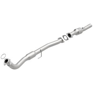 2005 Chevrolet Silverado 2500 HD; 6, 8V Magnaflow OEM Grade Direct Fit Catalytic Converter with Gasket (49 State Legal)